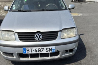 Pivot de moyeu avant gauche VOLKSWAGEN POLO 3