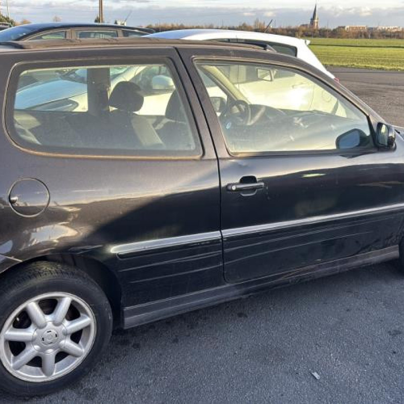 Leve vitre electrique avant droit VOLKSWAGEN POLO 3 Photo n°7