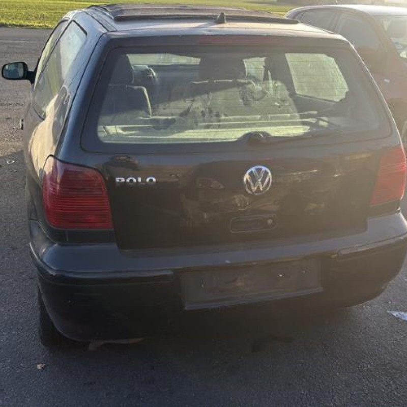 Renfort pare choc avant (traverse) VOLKSWAGEN POLO 3 Photo n°5