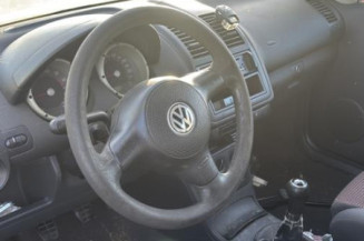 Renfort pare choc avant (traverse) VOLKSWAGEN POLO 3
