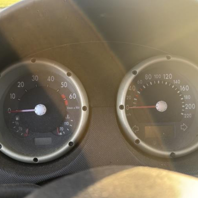 Renfort pare choc avant (traverse) VOLKSWAGEN POLO 3 Photo n°14