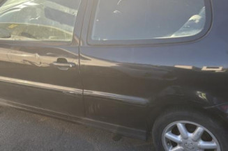 Pivot de moyeu avant gauche VOLKSWAGEN POLO 3