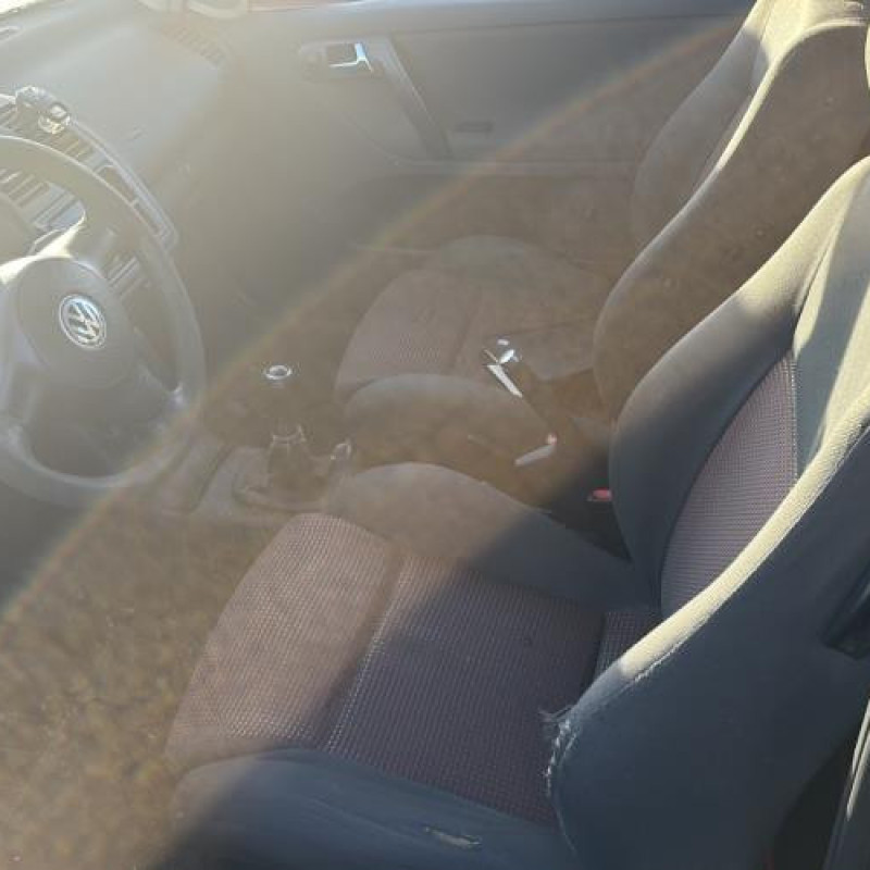 Reservoir essence VOLKSWAGEN POLO 3 Photo n°10