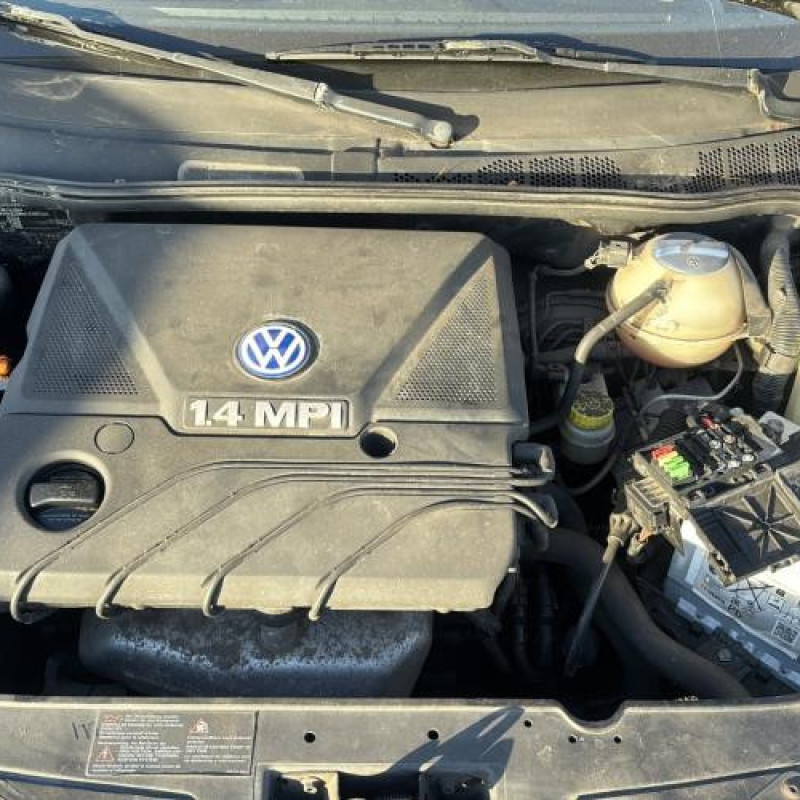 Reservoir essence VOLKSWAGEN POLO 3 Photo n°19