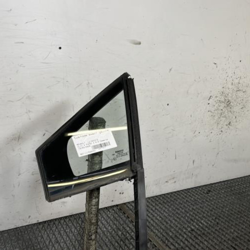 Custode avant gauche (porte) RENAULT CLIO 4 Photo n°2