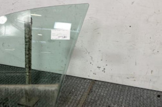 Vitre avant gauche RENAULT CLIO 4