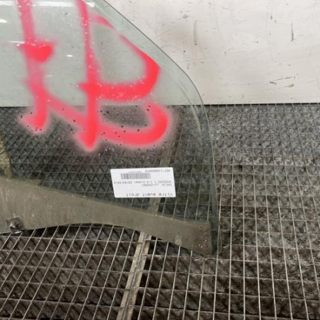 Vitre avant droit DACIA SANDERO 1