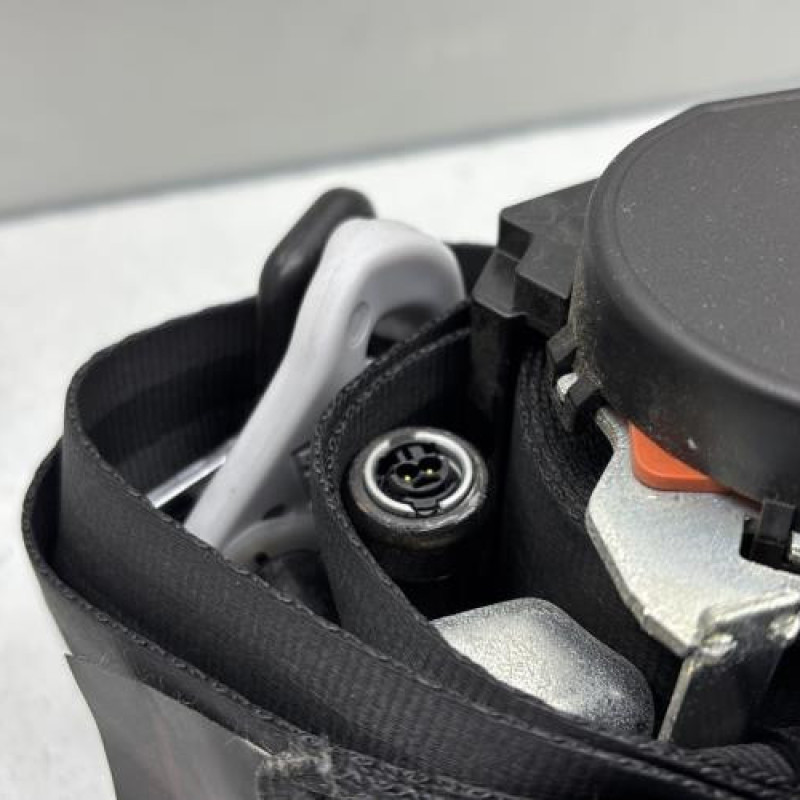 Pretensionneur de ceinture avant droit PEUGEOT 2008 1 Photo n°2