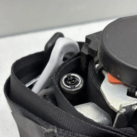 Pretensionneur de ceinture avant droit PEUGEOT 2008 1