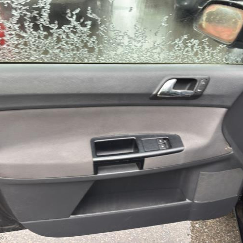 Feu arriere principal droit (feux) VOLKSWAGEN POLO 4 Photo n°9