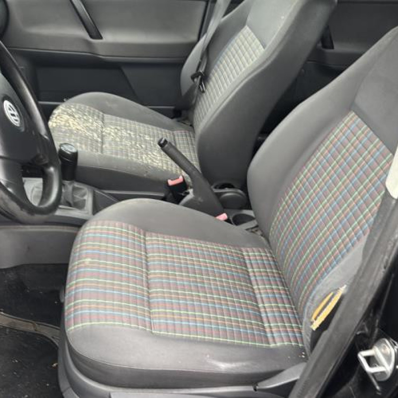 Feu arriere principal gauche (feux) VOLKSWAGEN POLO 4 Photo n°11