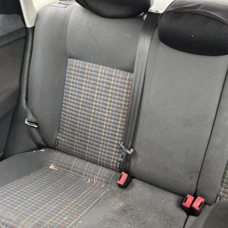 Feu arriere principal gauche (feux) VOLKSWAGEN POLO 4 Photo n°12