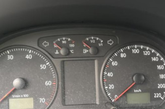 Feu arriere principal gauche (feux) VOLKSWAGEN POLO 4