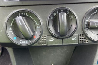 Feu arriere principal gauche (feux) VOLKSWAGEN POLO 4