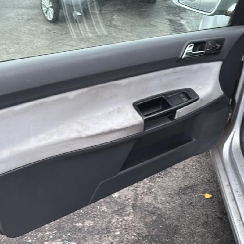 Feu arriere principal droit (feux) VOLKSWAGEN POLO 4 Photo n°9