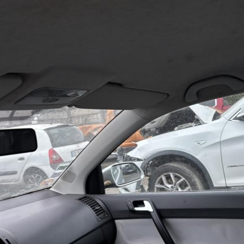 Feu arriere principal droit (feux) VOLKSWAGEN POLO 4 Photo n°14