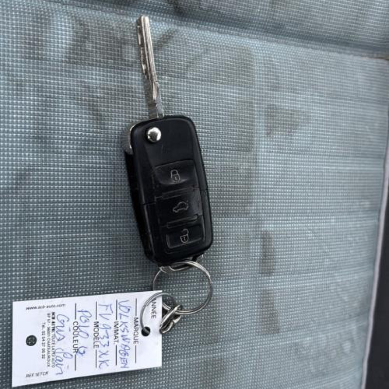 Feu arriere principal droit (feux) VOLKSWAGEN POLO 4 Photo n°20