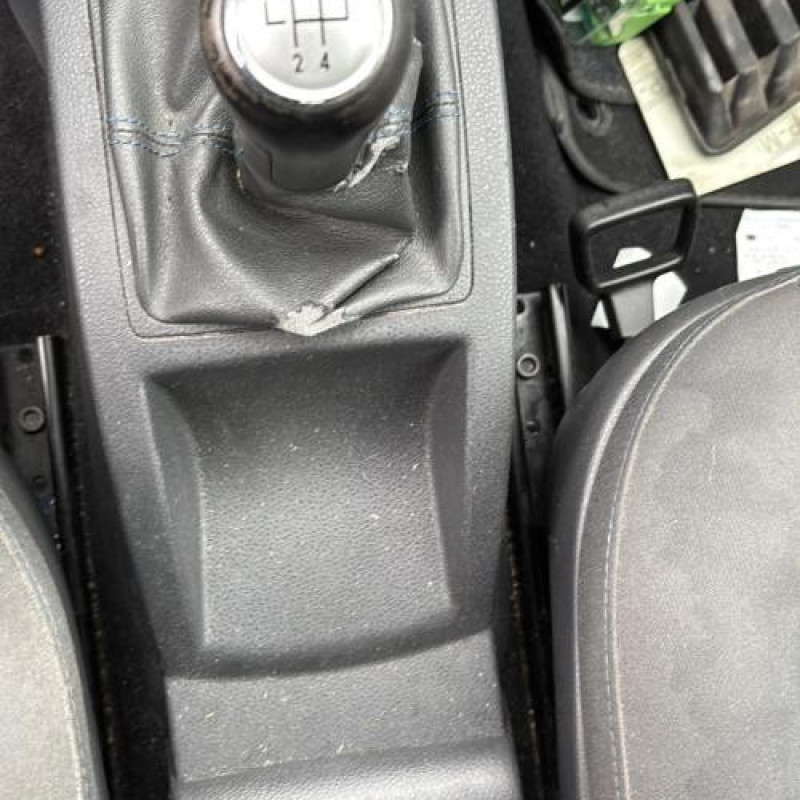 Feu arriere principal droit (feux) VOLKSWAGEN POLO 4 Photo n°20