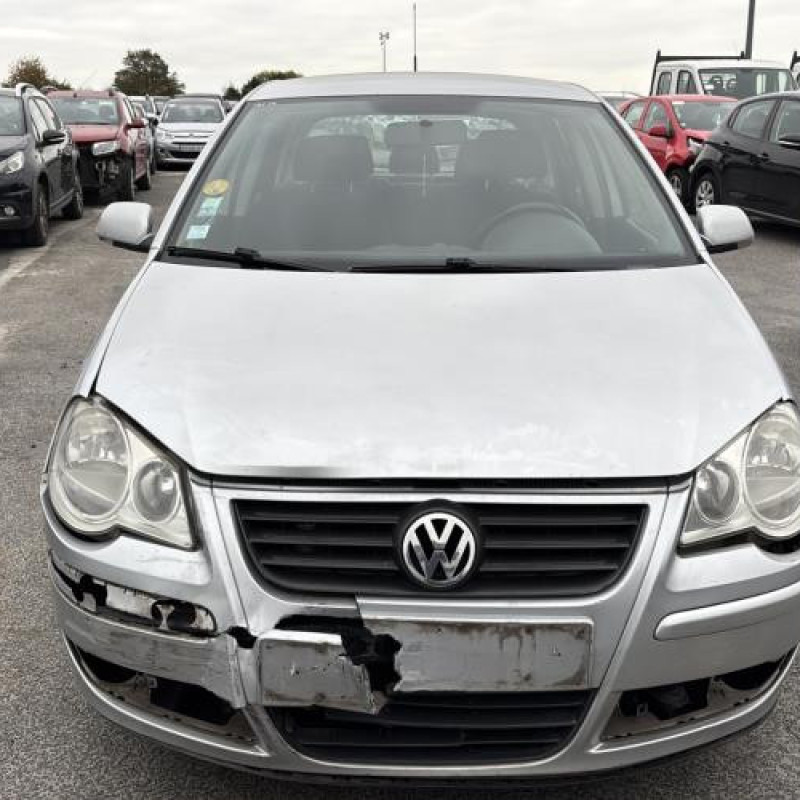 Feu arriere principal gauche (feux) VOLKSWAGEN POLO 4 Photo n°8