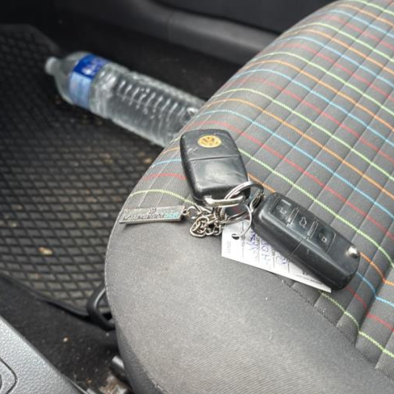 Feu arriere principal droit (feux) VOLKSWAGEN POLO 4 Photo n°20