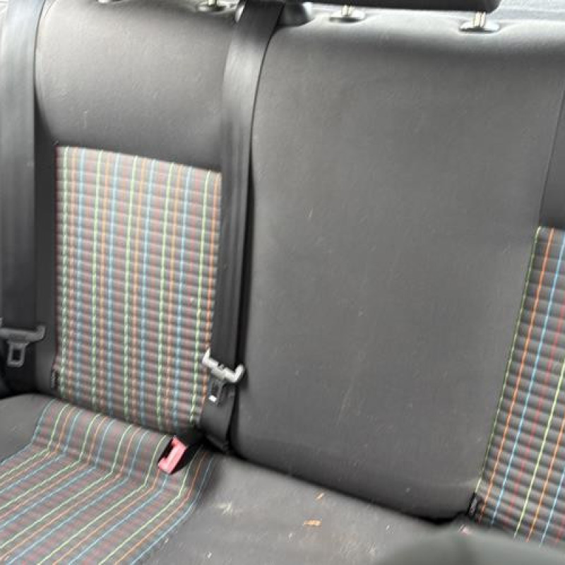 Feu arriere principal gauche (feux) VOLKSWAGEN POLO 4 Photo n°13