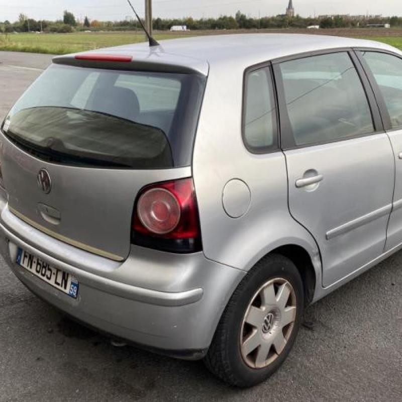 Feu arriere principal droit (feux) VOLKSWAGEN POLO 4 Photo n°10