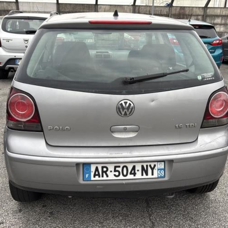 Feu arriere principal droit (feux) VOLKSWAGEN POLO 4 Photo n°5