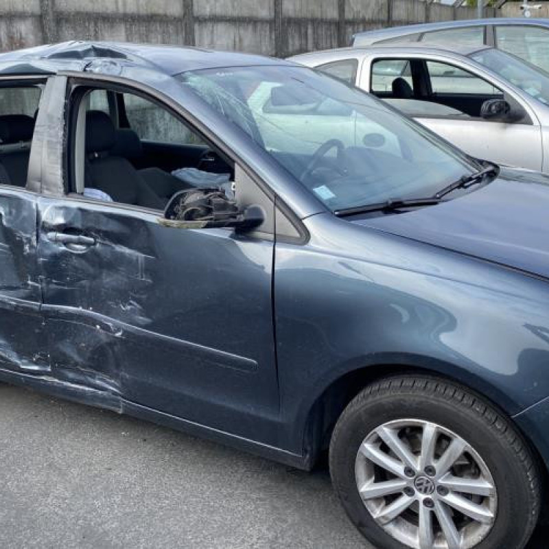 Feu arriere principal droit (feux) VOLKSWAGEN POLO 4 Photo n°7