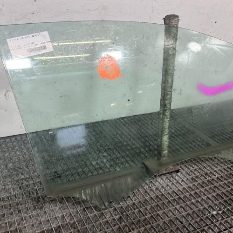 Vitre avant droit CITROEN C2 Photo n°3