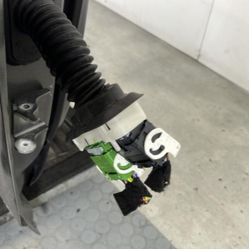 Porte avant droit CITROEN C5 AIRCROSS Photo n°3