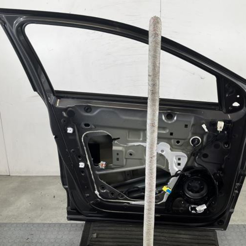 Porte avant gauche CITROEN C5 AIRCROSS Photo n°4