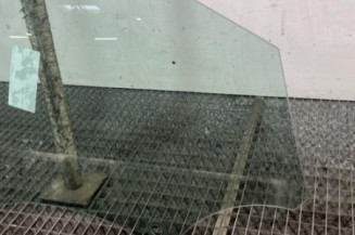 Vitre avant droit CITROEN C5 AIRCROSS