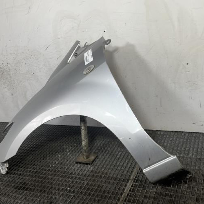 Aile avant gauche MAZDA 5 1 Photo n°3