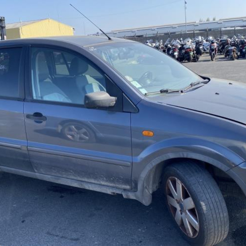 Capot FORD FUSION Photo n°14