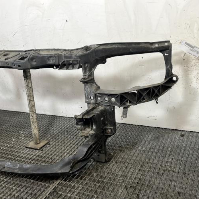 Face avant OPEL CORSA D Photo n°3