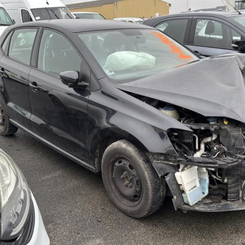 Reservoir essence VOLKSWAGEN POLO 5 Photo n°2