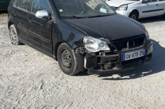 Feu arriere principal droit (feux) VOLKSWAGEN POLO 4 Photo n°1