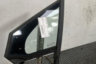 Custode avant gauche (porte) PEUGEOT 208 1