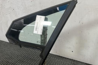 Custode avant gauche (porte) PEUGEOT 208 1