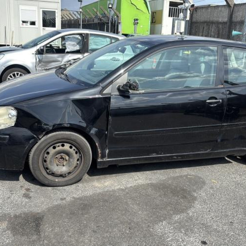 Feu arriere principal gauche (feux) VOLKSWAGEN POLO 4 Photo n°12