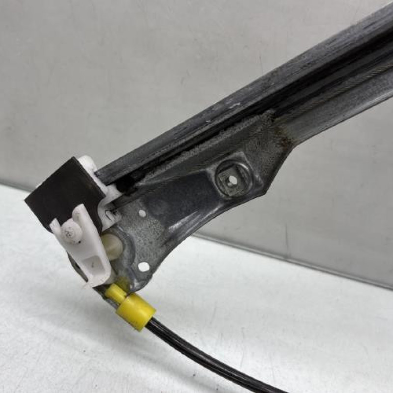Leve vitre electrique avant gauche RENAULT CLIO 2 CAMPUS Photo n°5