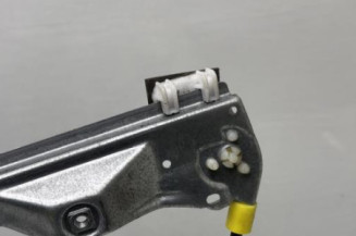 Leve vitre electrique avant gauche RENAULT CLIO 2 CAMPUS