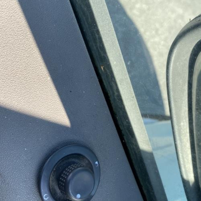 Custode arriere gauche RENAULT GRAND SCENIC 2 Photo n°16