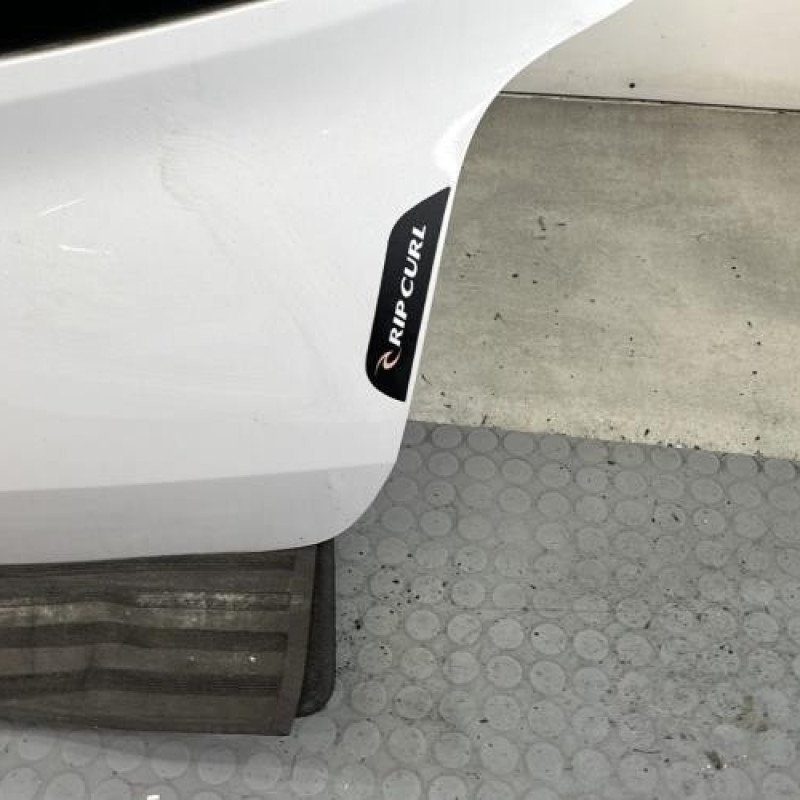 Malle/Hayon arriere RENAULT TWINGO 2 Photo n°7