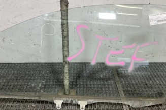 Vitre avant gauche RENAULT TWINGO 2 Photo n°1