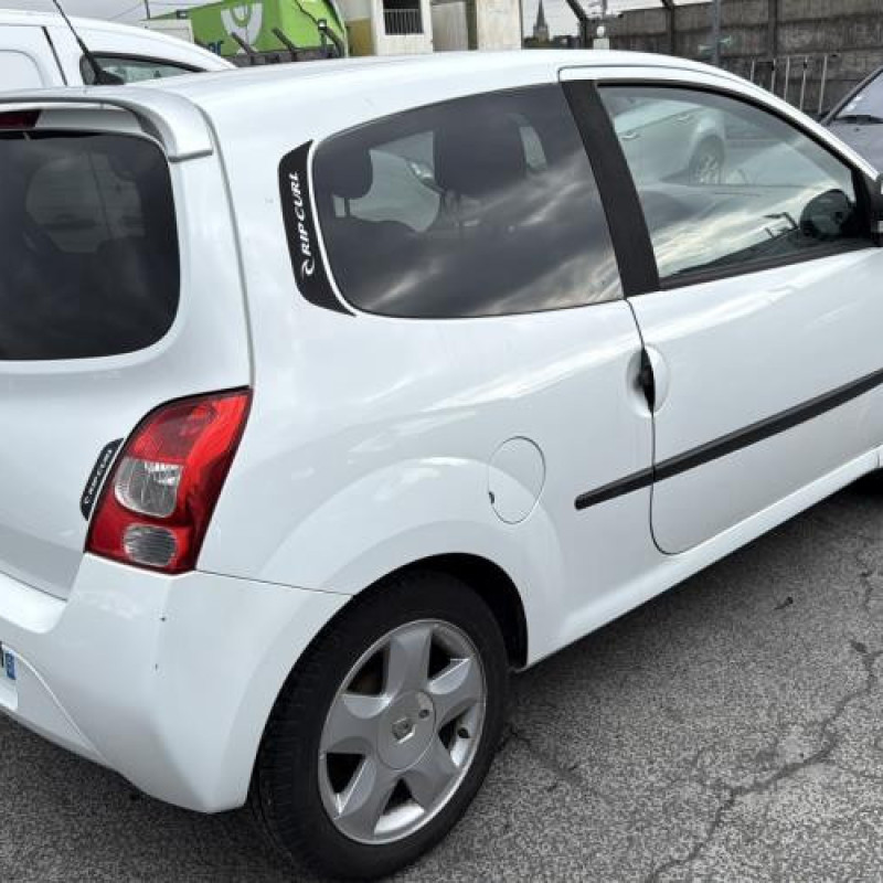 Vitre avant gauche RENAULT TWINGO 2 Photo n°7