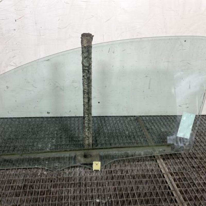 Vitre avant droit CITROEN C1 1 Photo n°4