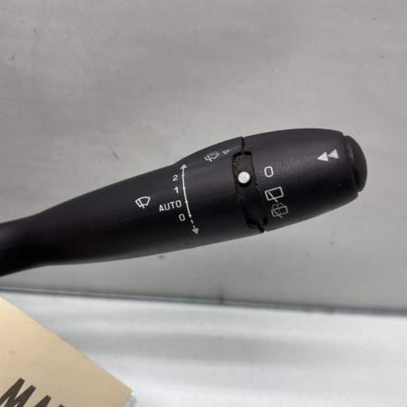 Com (Bloc Contacteur Tournant+Commodo Essuie Glace+Commodo Phare) PEUGEOT 307 Photo n°4