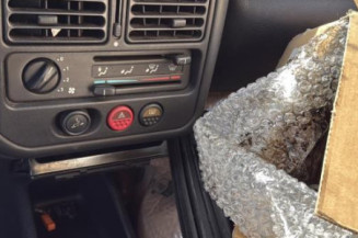 Moteur essuie glace avant PEUGEOT 106