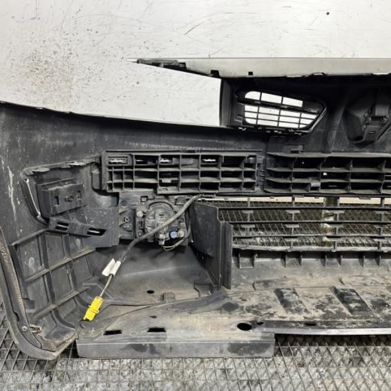 Pare choc avant RENAULT MEGANE 2 Photo n°6